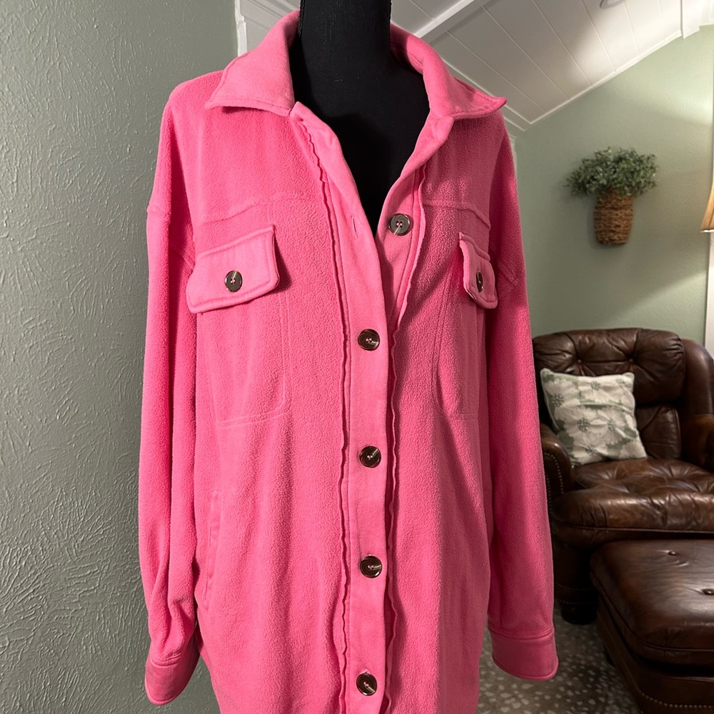 Like New bright pink tunic/Shacket!  Super soft, oversized medium.  worn once!